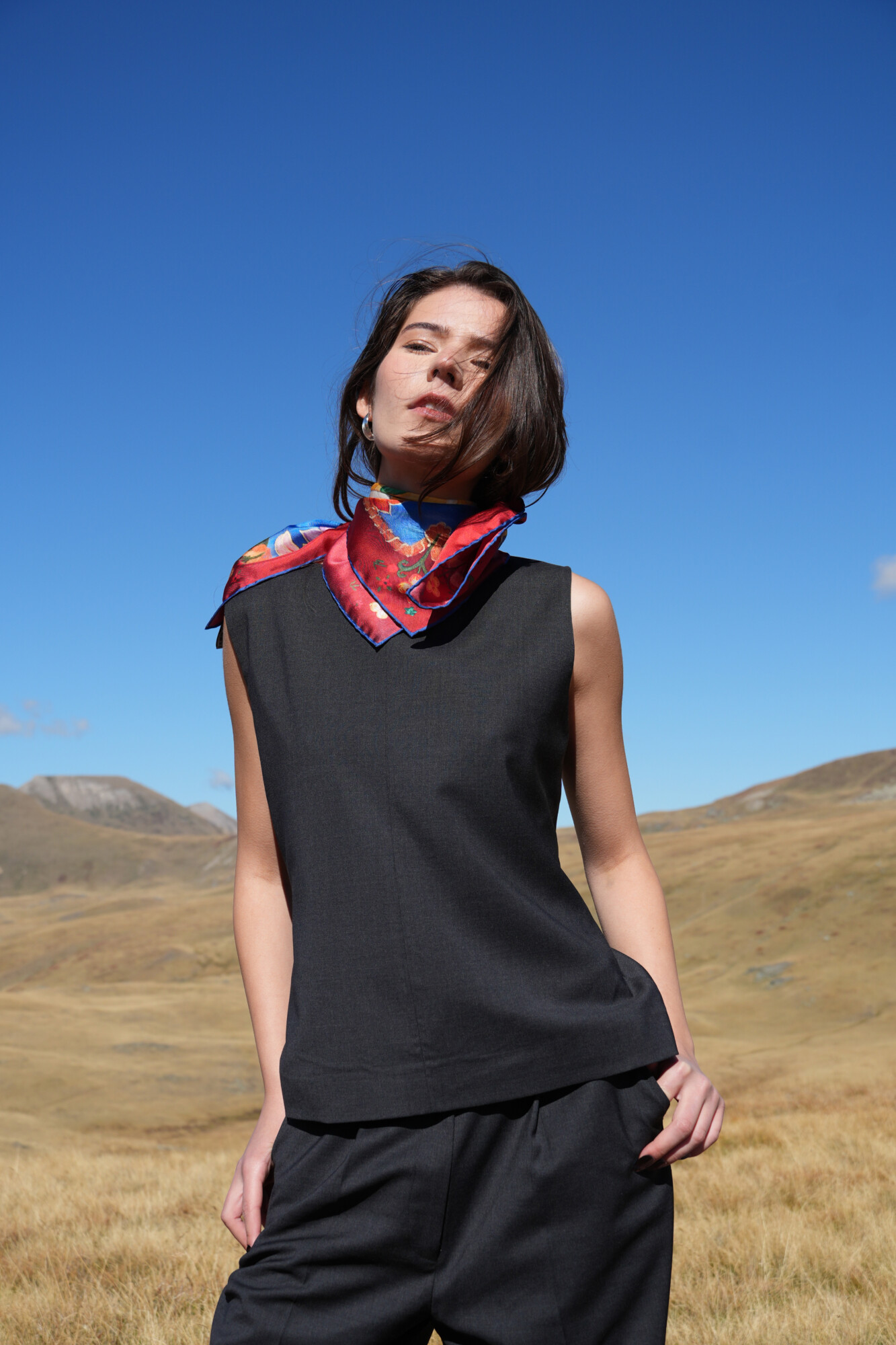 Contour Blouse - deep-black