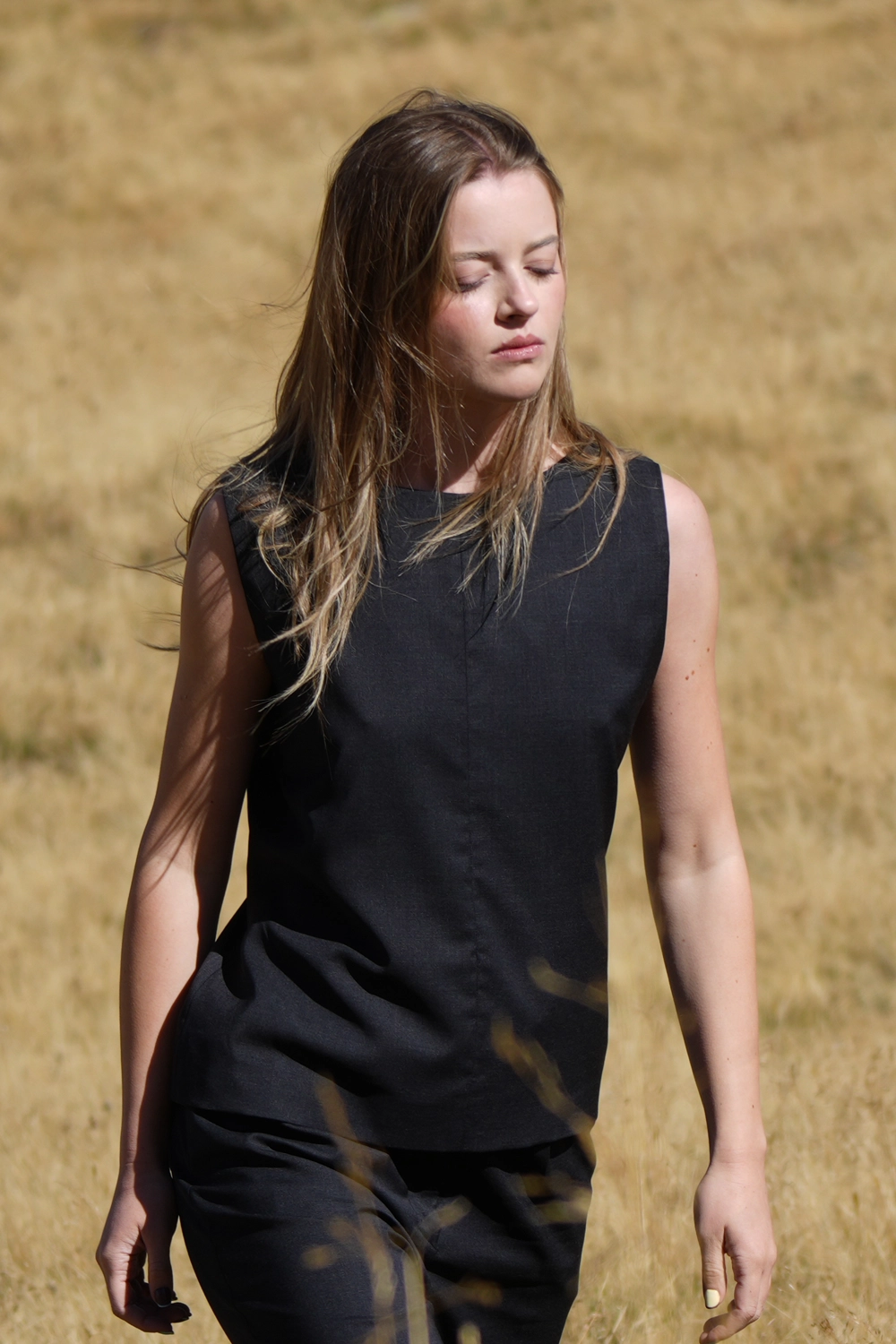 Contour Blouse - charcoal