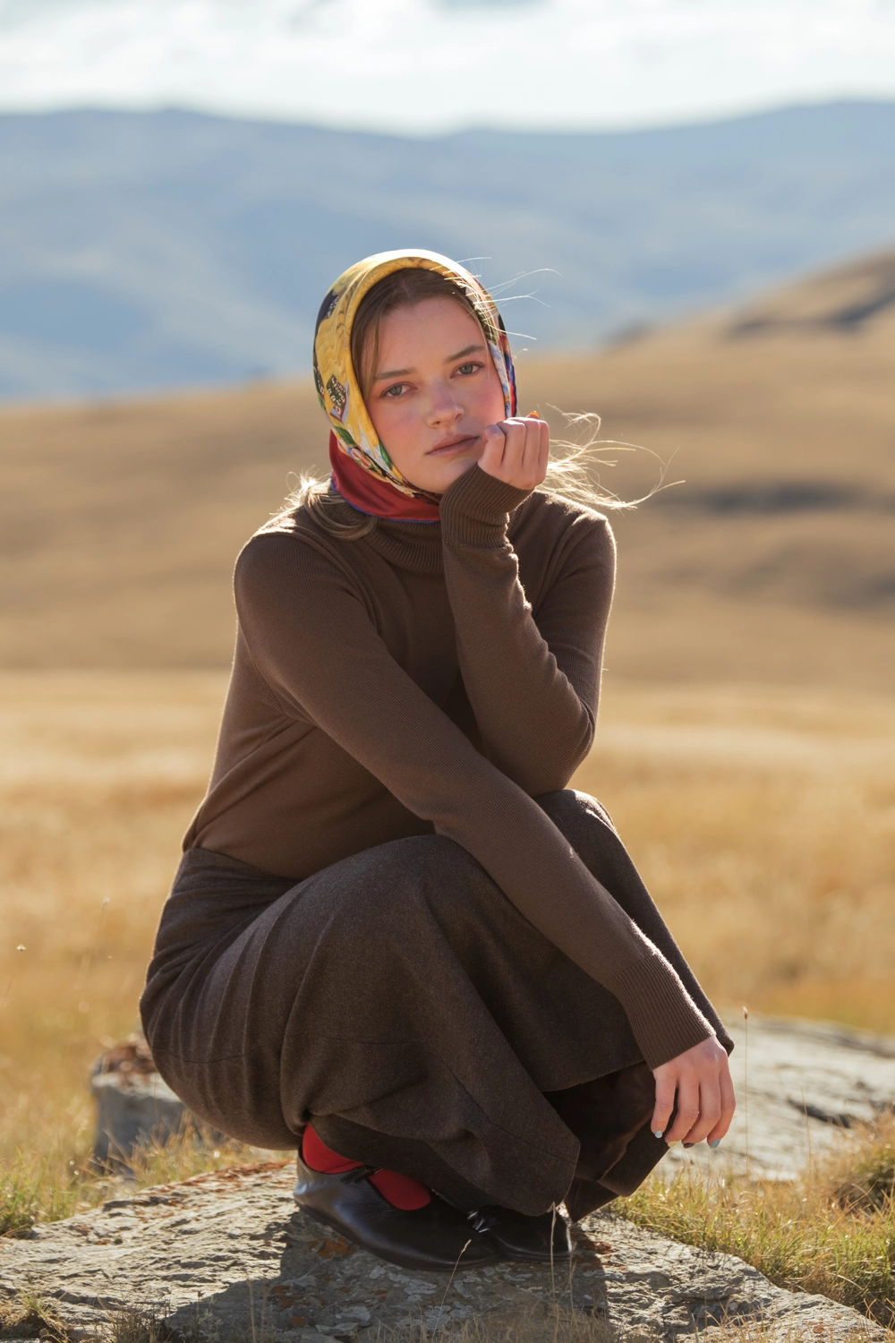 Tall Neck - chestnut-brown