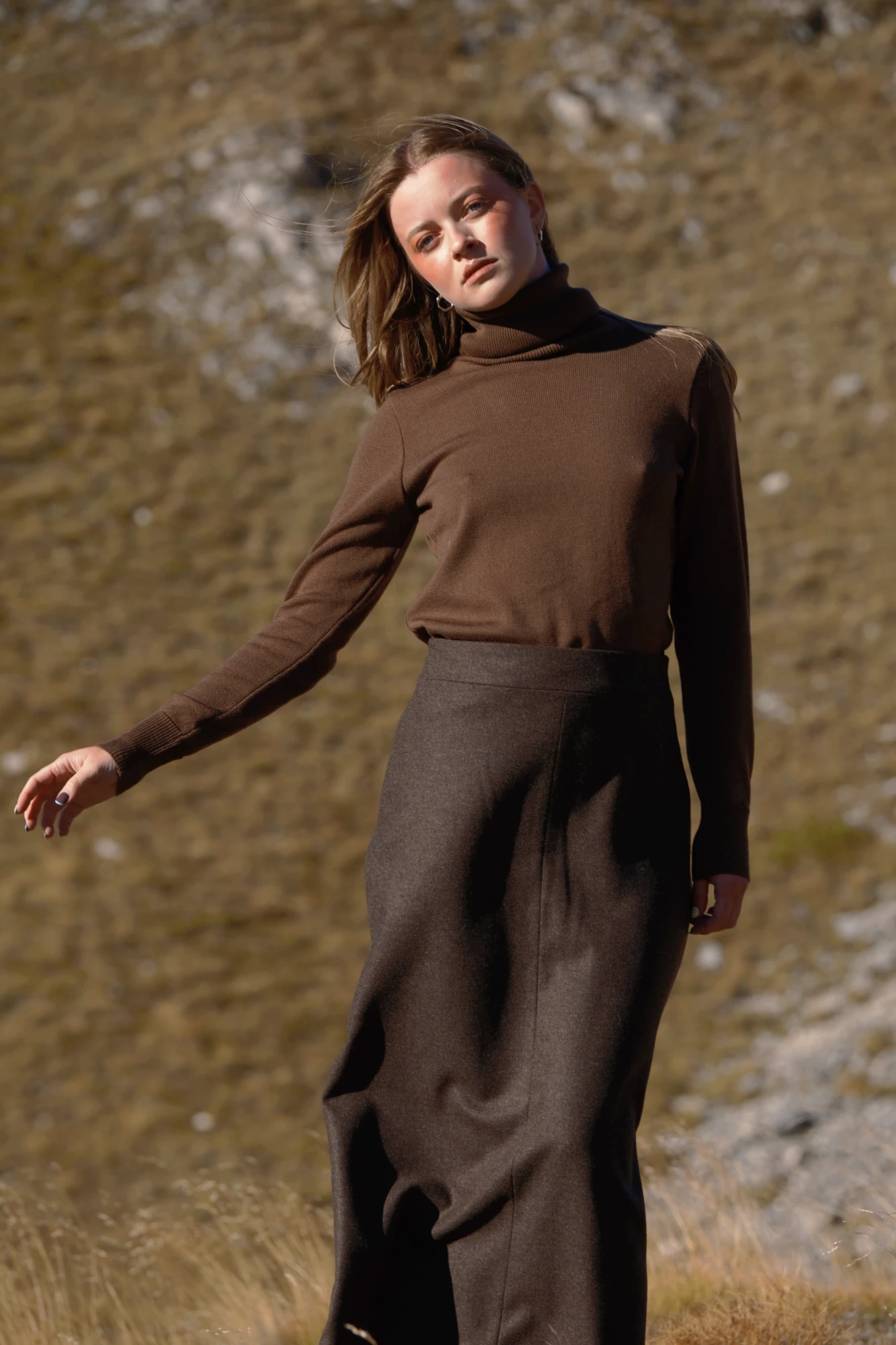 Tall Neck - chestnut-brown